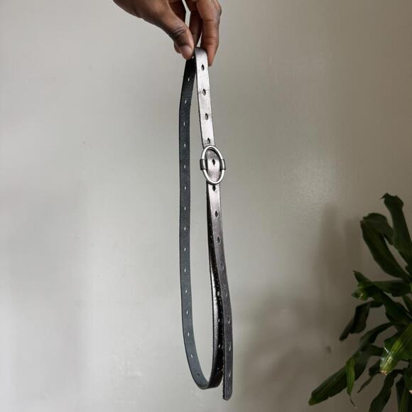 Vintage Grey genuine leather mini belt with silver buckle size S - Picture 2 of 4